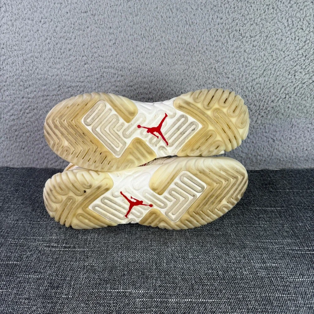 Jordan Apex-React Men‎ Size 10 Bio Beige Sail University Red Flyknit BQ1311-206